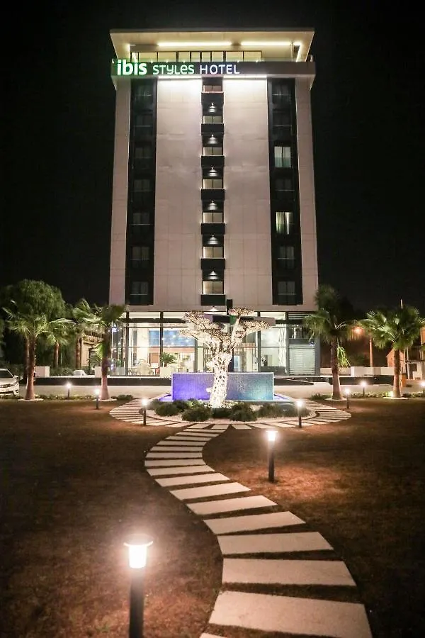 ibis Styles Izmir Bornova Otel