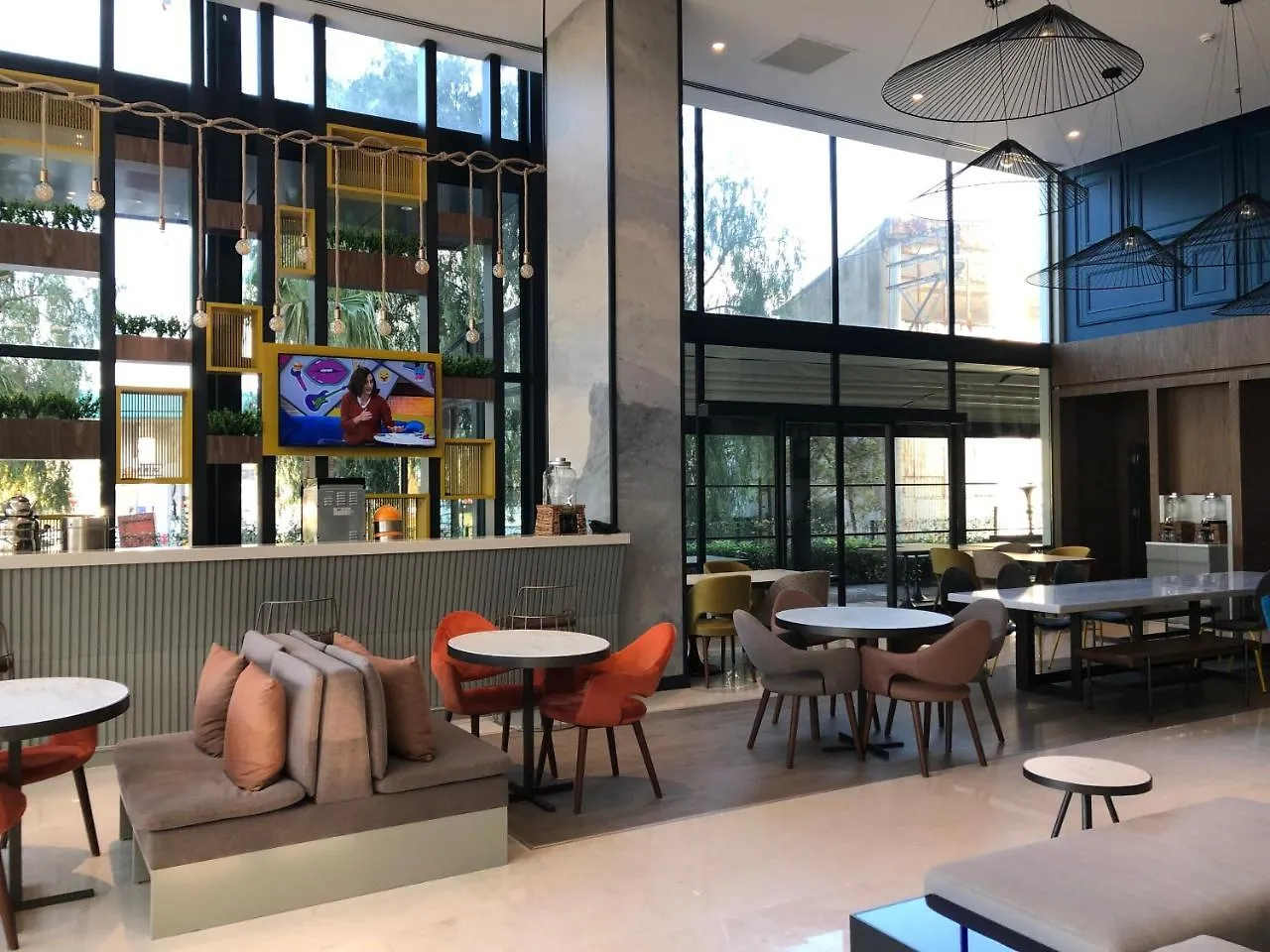 Отель Ibis Styles Izmir Bornova